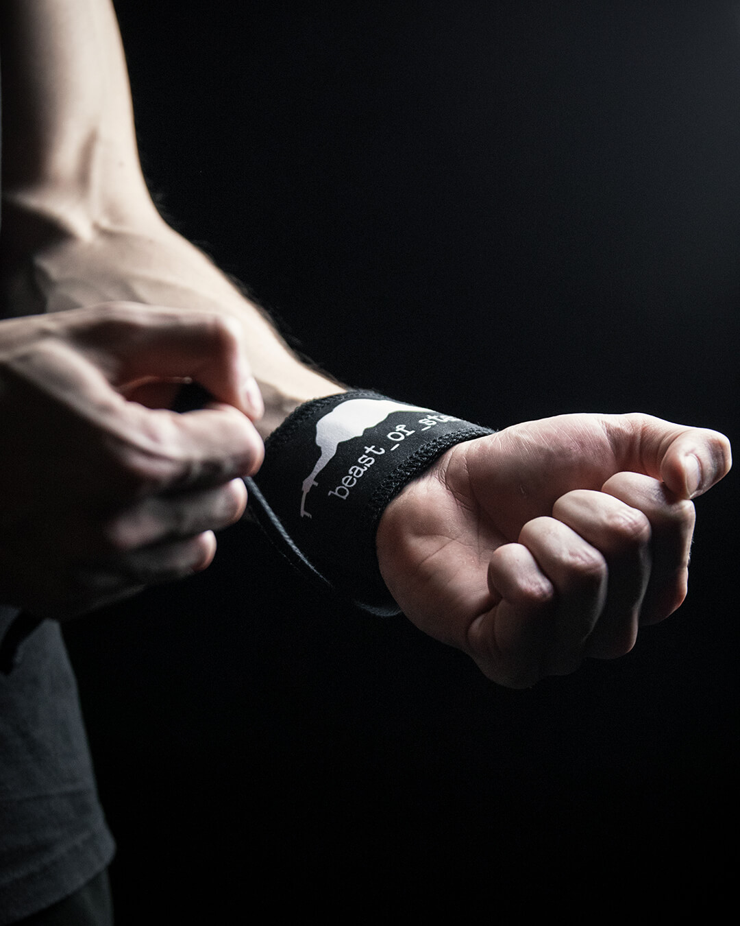 Black & White - Wrist Wraps - Image 3
